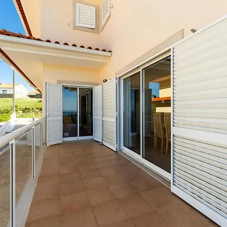 Ferienhaus Moradia Serra E Mar *