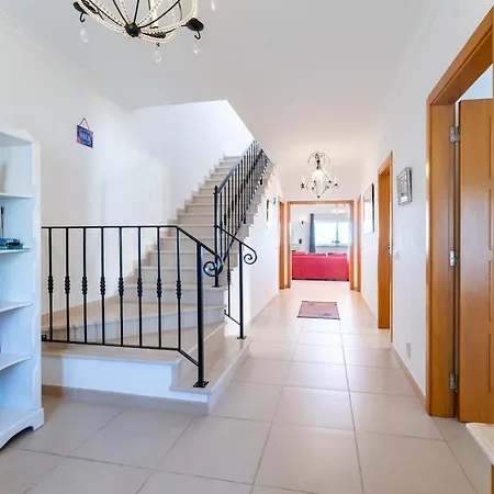 Ferienhaus Moradia Serra E Mar Nazaré