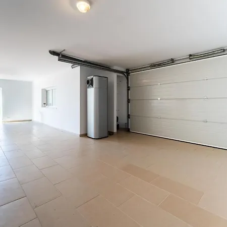 Ferienhaus Moradia Serra E Mar *